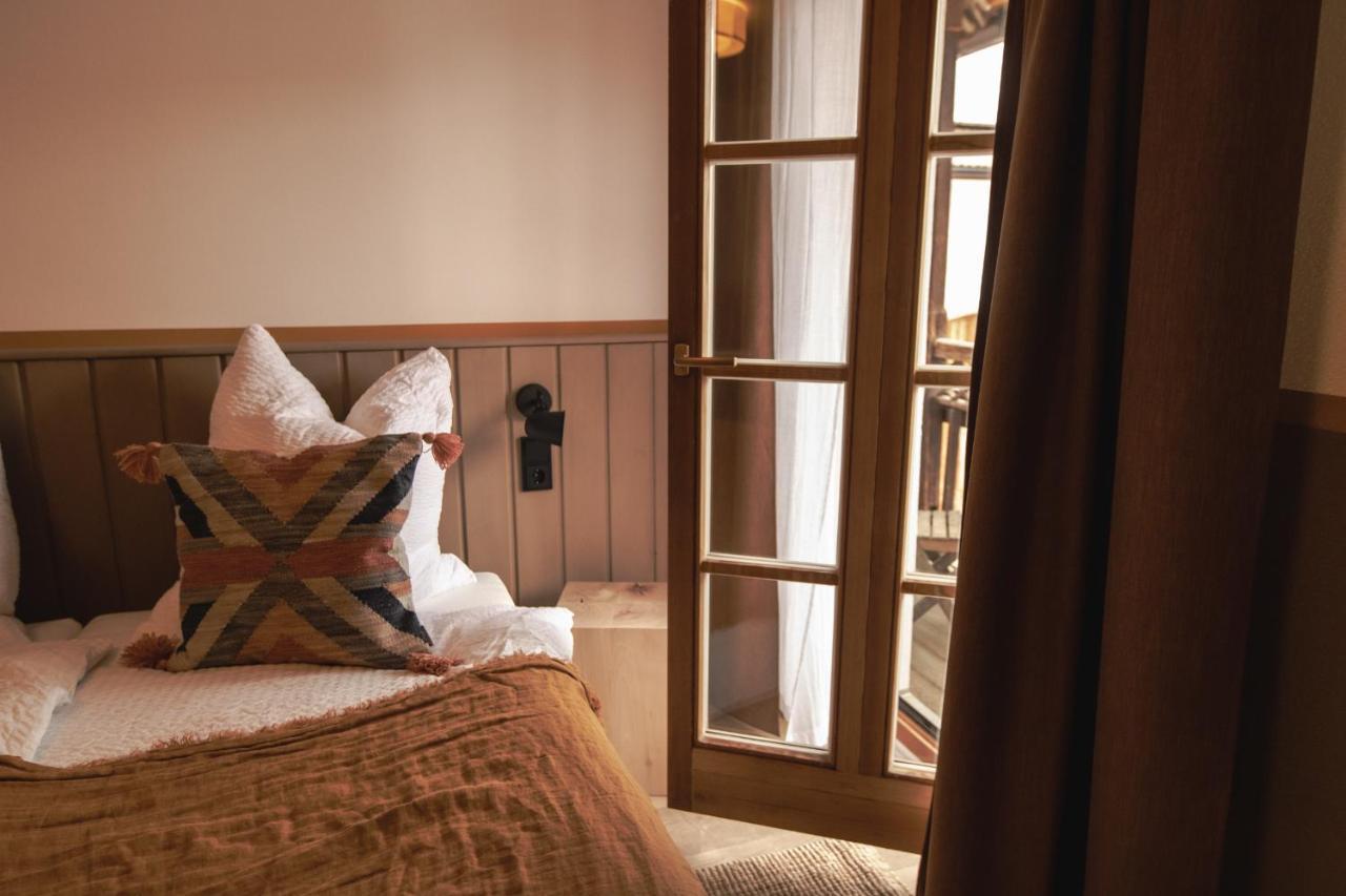 Kastanienhof Pfettrach Hotell Altdorf  Exteriör bild