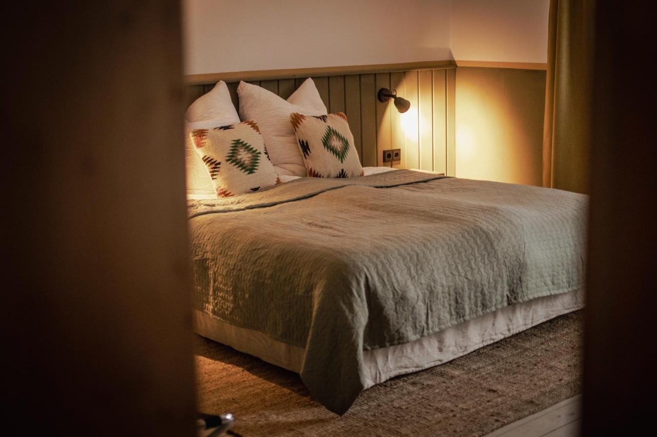 Kastanienhof Pfettrach Hotell Altdorf  Exteriör bild