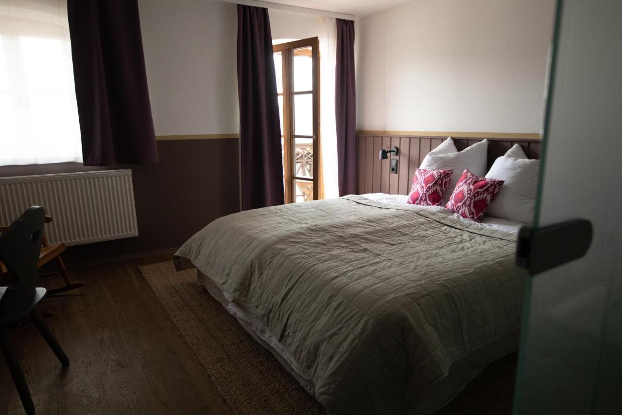 Kastanienhof Pfettrach Hotell Altdorf  Exteriör bild